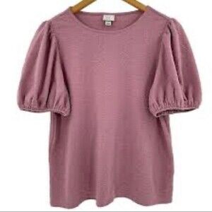 Women’s a new day purple textured short puff sleeved top size medium casual